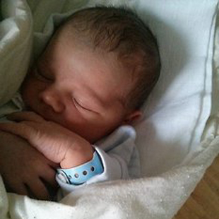 Resuscitace novorozence Anotační obrázek