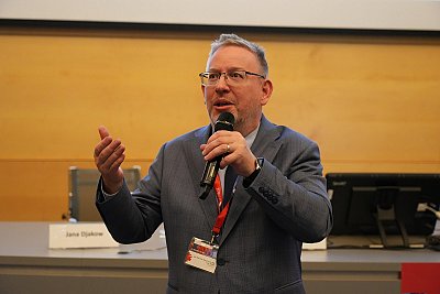 AKUTNĚ konference 2025